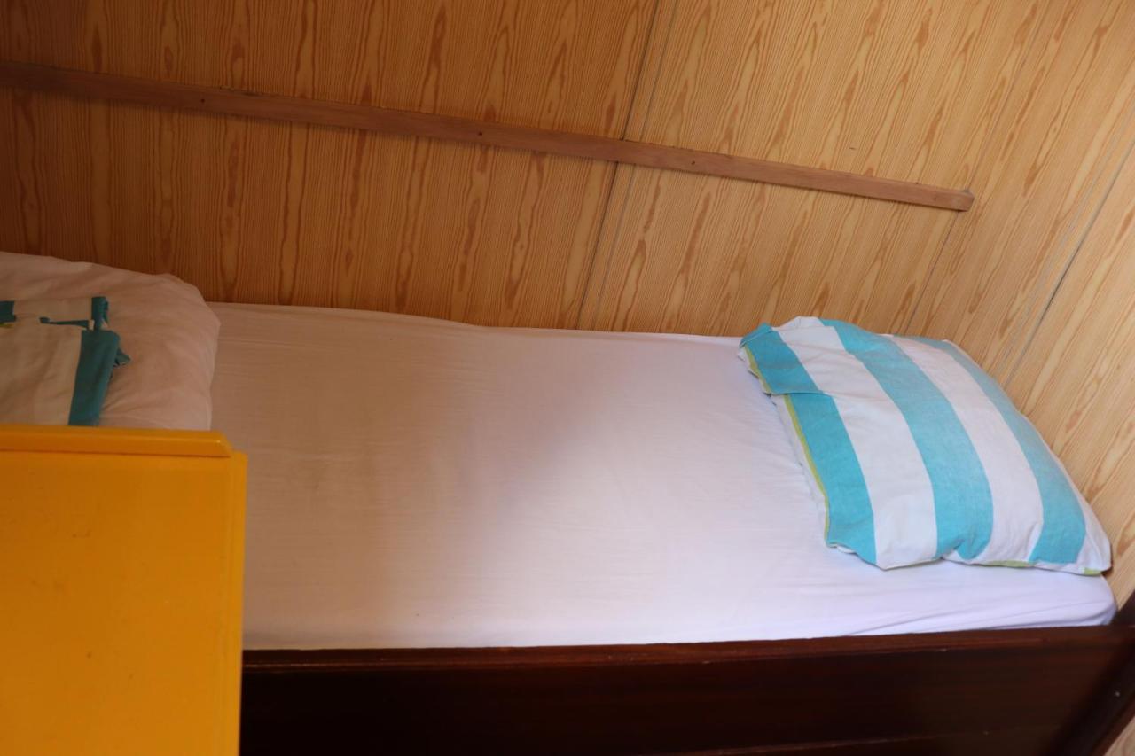 Intersail Hostel - Avontuur Amszterdam Szoba fotó