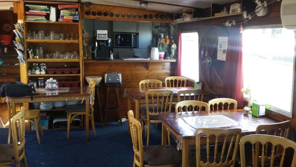 Intersail Hostel - Avontuur Amszterdam Kültér fotó